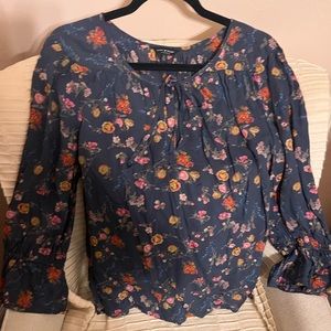 Lucky floral blouse